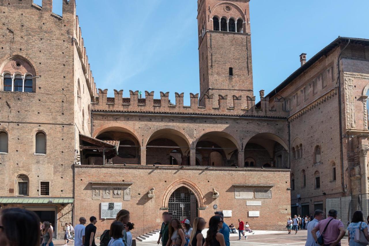 Nel Cuore Di Bologna - Casa Boss Eksteriør bilde